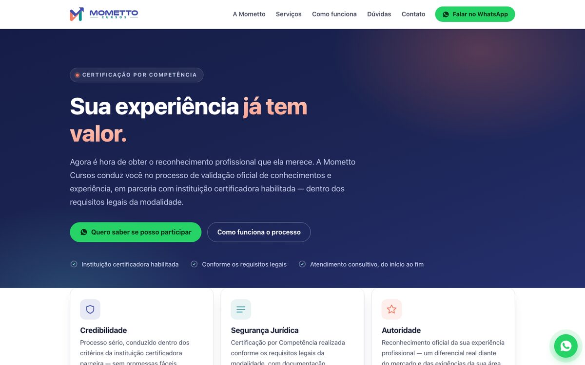 Página inicial do site Mometto Cursos, sobre Certificação por Competência, com o título “Sua experiência merece reconhecimento oficial”.